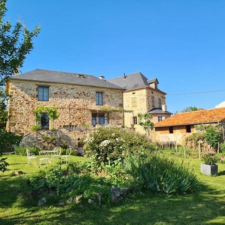 Les Peyronnies Figeac Exterior foto